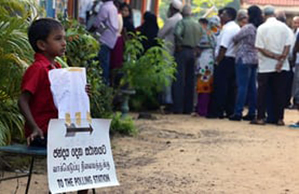 ලක්ෂ 14ක කුළුඳුල් ජන්ද : මැතිවරණයක් එනතුරු සීරුවෙන් !