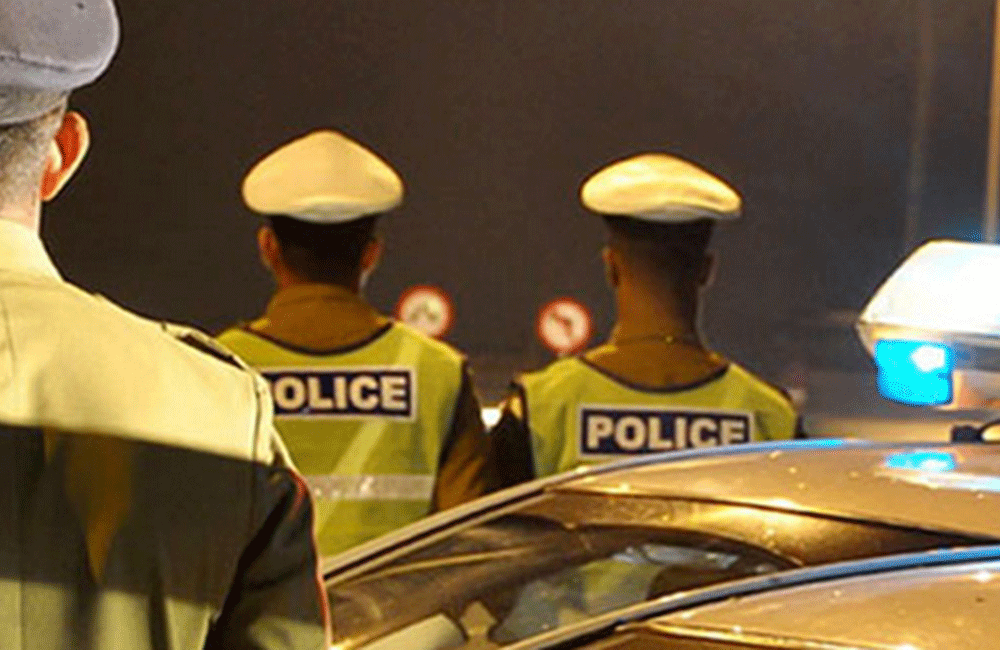 සමාජ මාධ්‍යකරුවන් අනීතික ලෙස අත්අඩංගුවට : පොලිසියට චෝදනා !