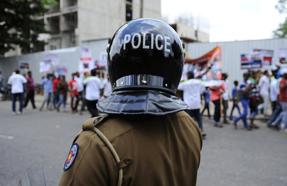 පොලිසියට ලැබෙන පැමිණිලි : පොලිස් පොතේ නෑ !