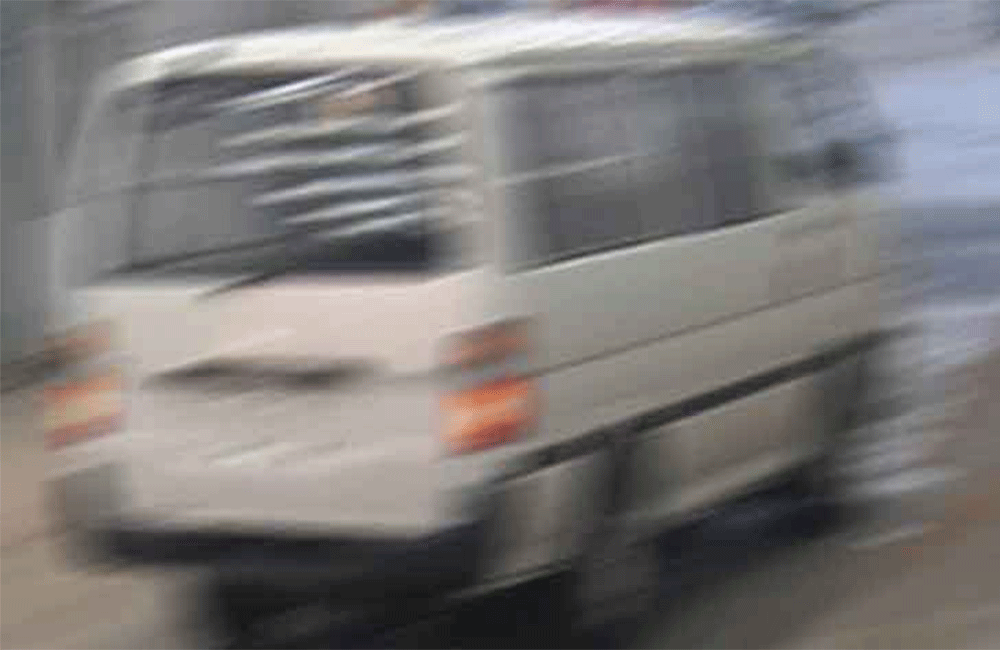 මිනිසුන් අතුරුදහන් කළ වෑන් රථයේ තොරතුරු - නාවික හමුදාව හංගලා !