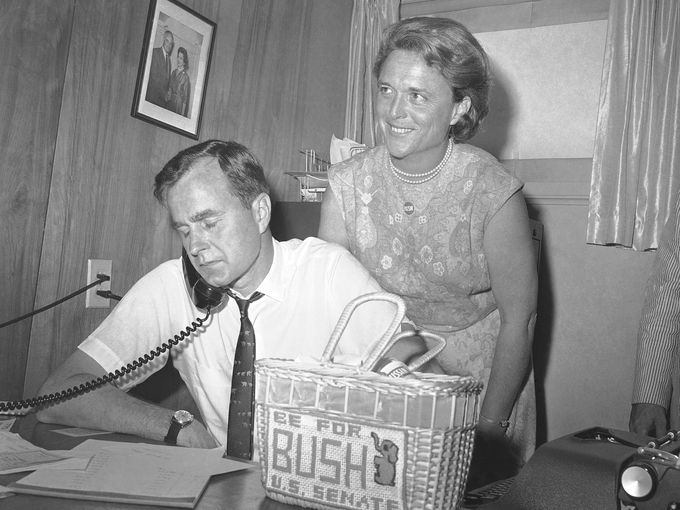 636204266301933575 Bush01