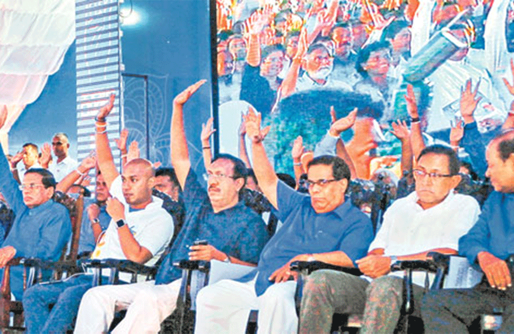 ජනපති ශ්‍රීලනිප ඇමතිවරුන් කැඳවයි : ඇමතිලා ඉල්ලා අස්වීමට සුදානම්