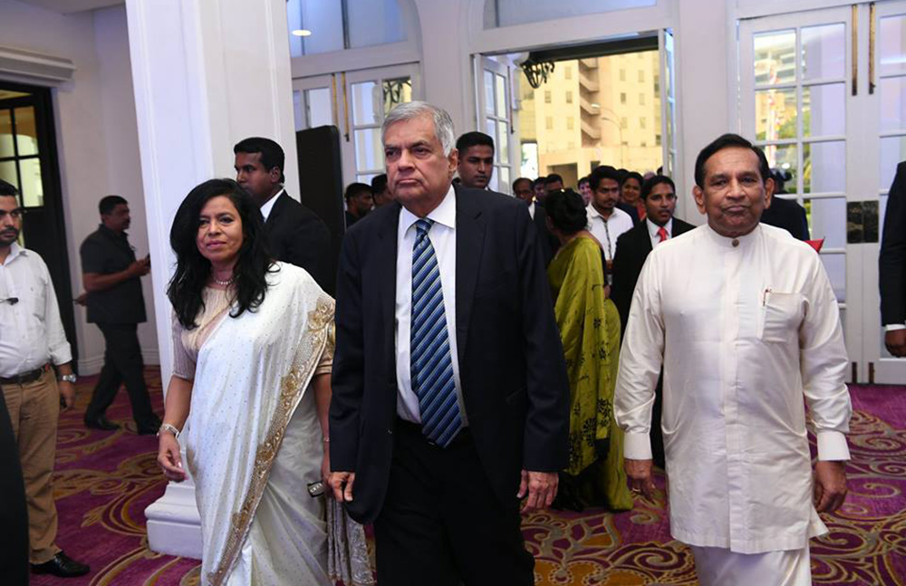 රාජිත 4 වැනි  කාර්මික විප්ලවයට සූදානම්  !