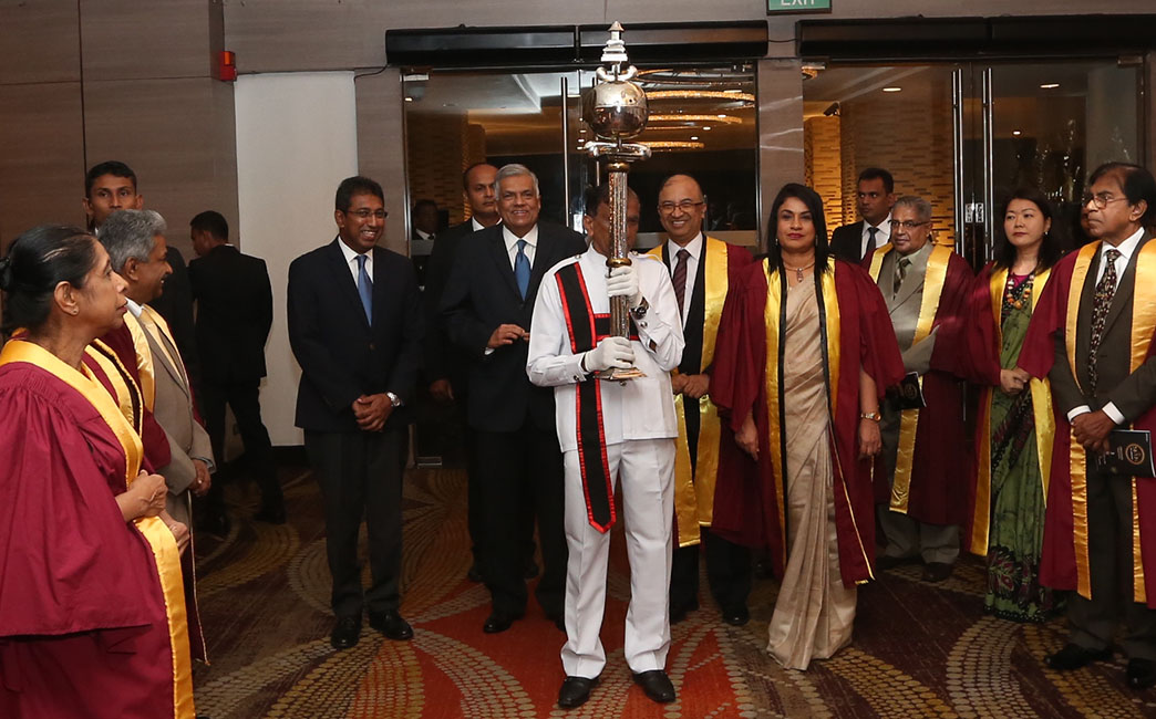 ශ්‍රී ලංකා ප්‍රජා වෛද්‍ය විශේෂඥවරුන්ගේ සංගමයේ නව සභාපති තෝරා පත් කරගනී !