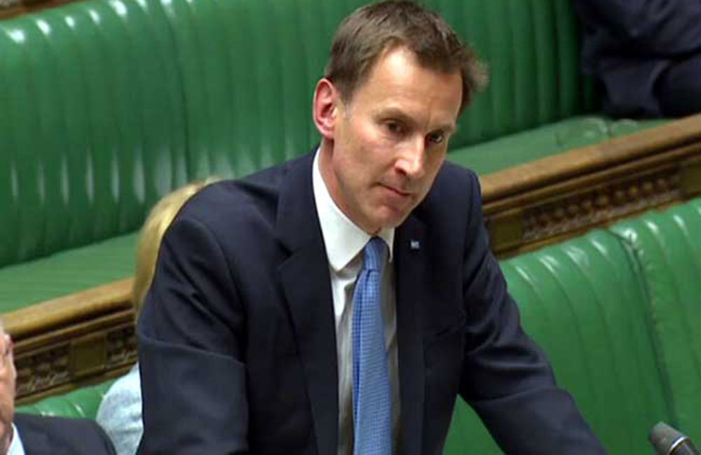 ලංකාවේ නීත්‍යානූකූල අගමැති රනිල් : බ්‍රිතාන්‍ය පාර්ලිමේන්තුවේ ප්‍රකාශයක් !  