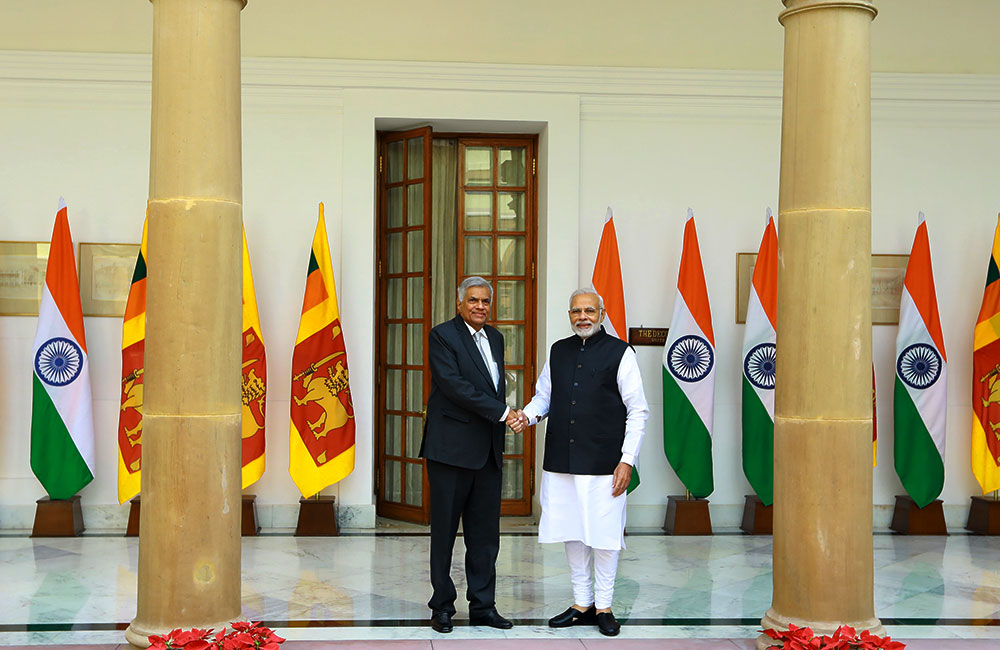 ඉන්දීය අගමැති මෝදිගෙන් සැර ප්‍රශ්නයක් !   