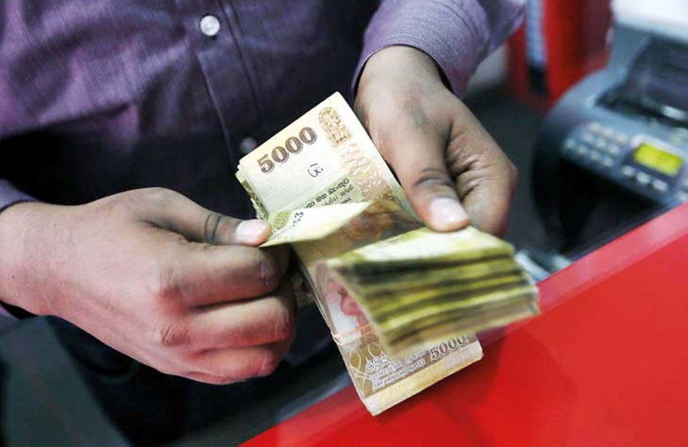 ව්‍යාජ මුදල් නෝට්ටුවලට බයේ OASES ආයතනයේ දමිත් වික්‍රමසිංහ චීනයට පැනලා 