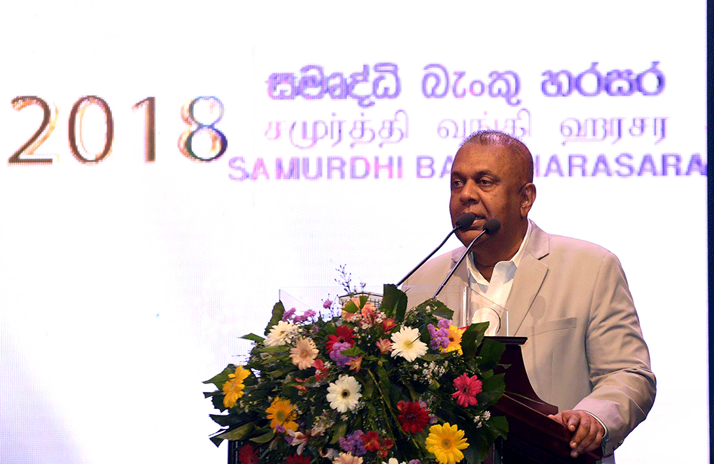 නියඟයට හසුවූ ජනතාව ක්ෂුද්‍ර මූල්‍ය සමාගම්වලින් ගත් ණය කපා දමනවා - ඇමති මංගල