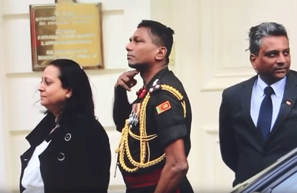 බ්‍රිතාන්‍යයේ ශ්‍රී ලංකා මහ කොමසාරිස් කාර්යාලයීය හමුදා නිලධාරියාගේ සේවය අත්හිටුවයි