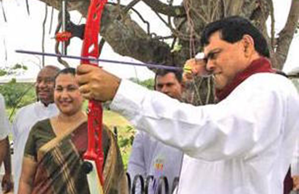 තවත් චීන සමාගමක් බැසිල්ගේ පවුලටත් සල්ලි දීලා !