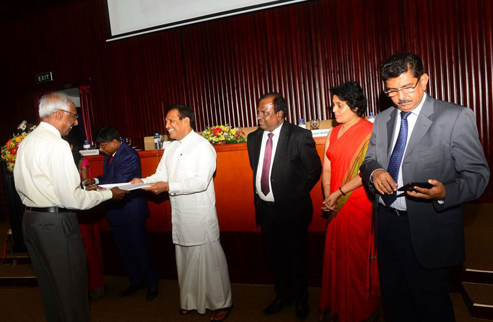දේශීය ඖෂධ නිෂ්පාදනය බිලියන 2 සිට බිලියන 4 දක්වා වැඩිවෙලා  