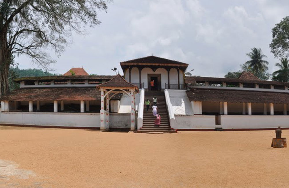 වසර 400 කට පසු සපරගමු සමන් දේවාලය සංවර්ධනය කරයි !