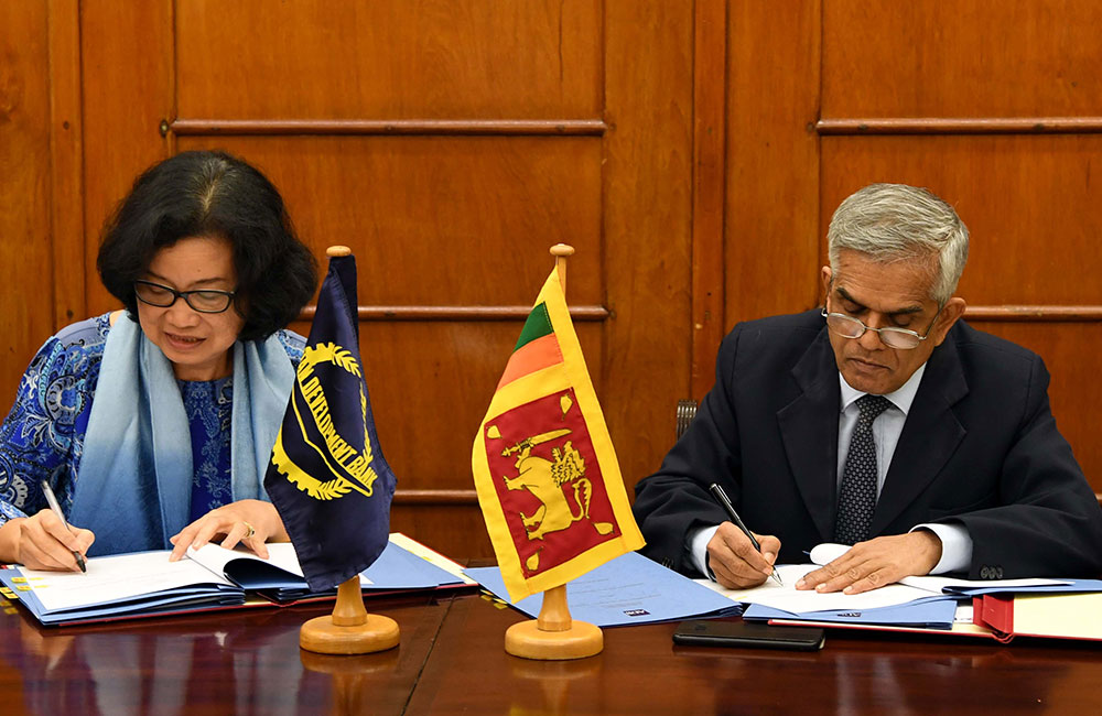 ආසියානු සංවර්ධන බැංකුවෙන් ඩොලර් මිලියන 270 ක් 