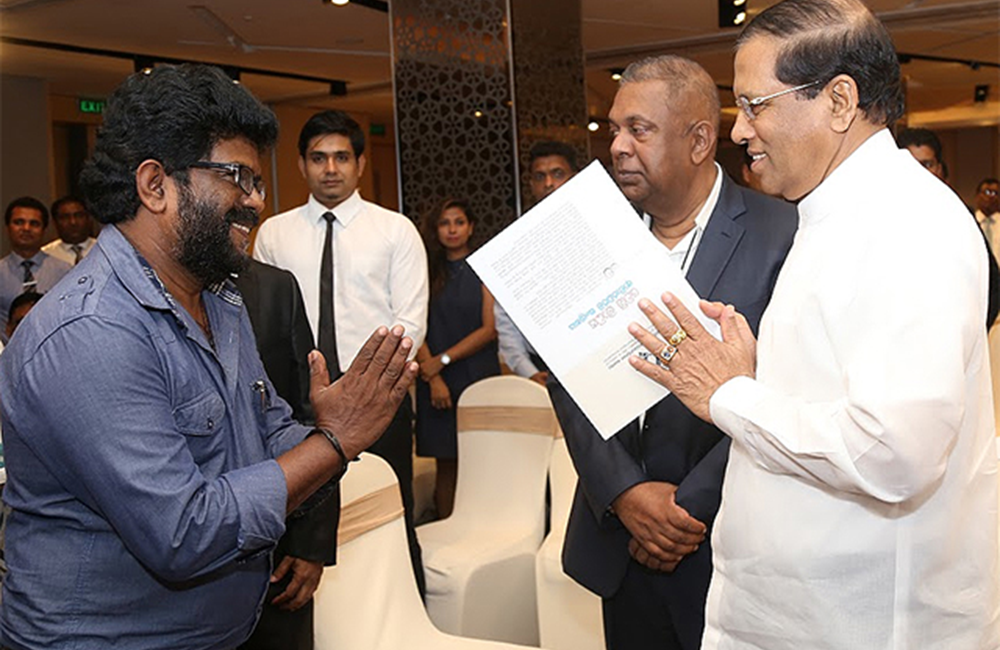 'ලංකා ඊ නිව්ස්' තහනම ඉවත් කරන්න - PWJA ජනපතිට නොකියා කියයි !