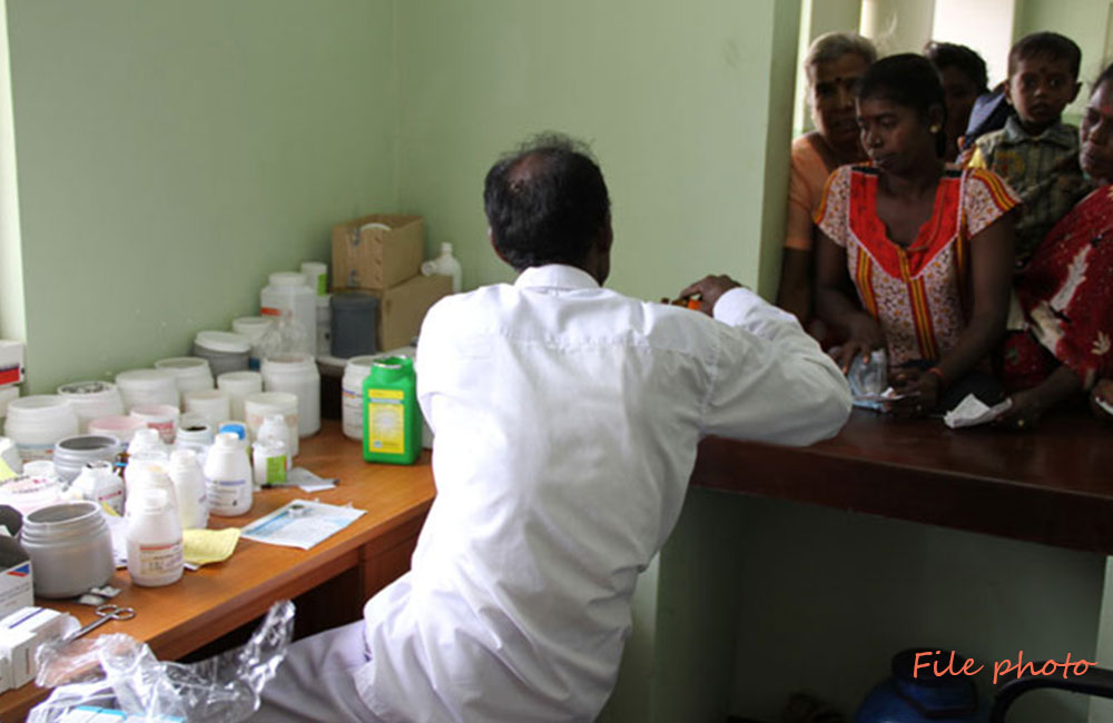 'කයිවාරුව විතරයි' : අඩුකළ බෙහෙත් මිල යළි වැඩිකරලා !