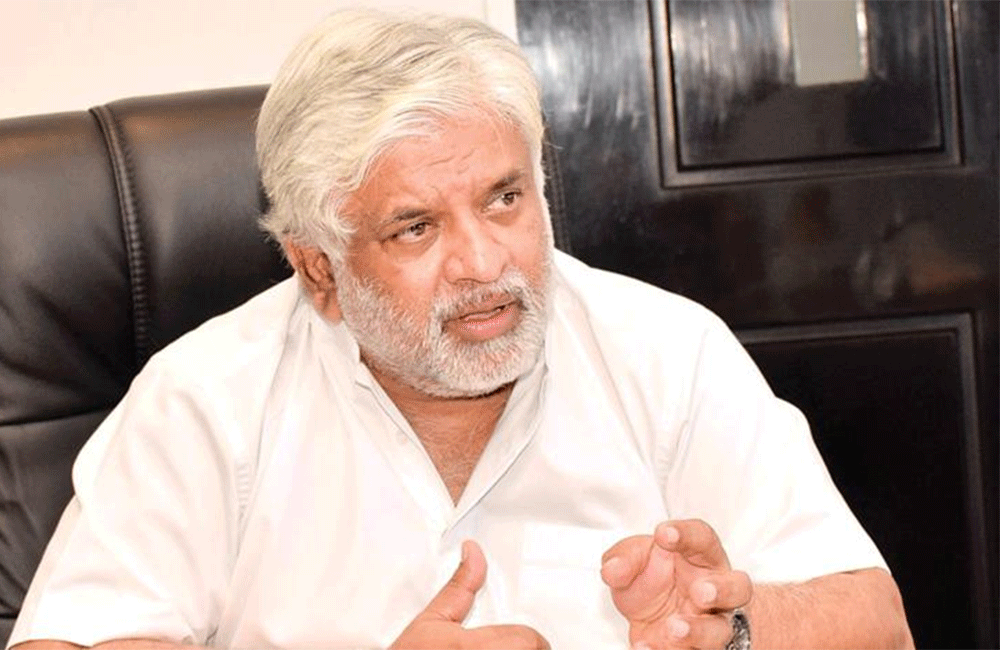 'තෙල් මිල ගැන තීන්දුව ජනාධිපති සහ අගමැති අතේ