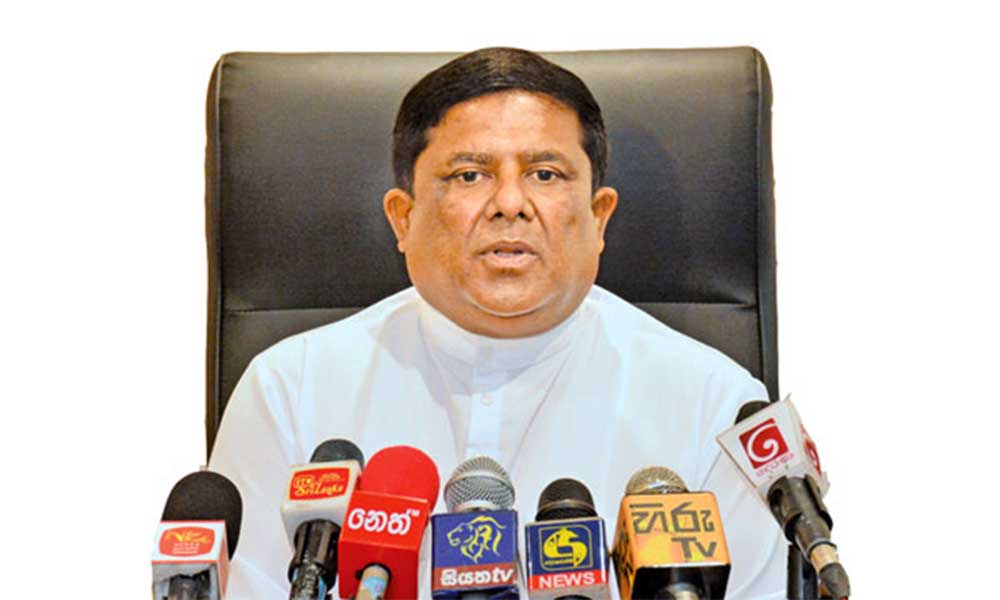 ඇමති වජිරගේ වැඩක් ගැන අගමැතිට පැමිණිල්ලක්