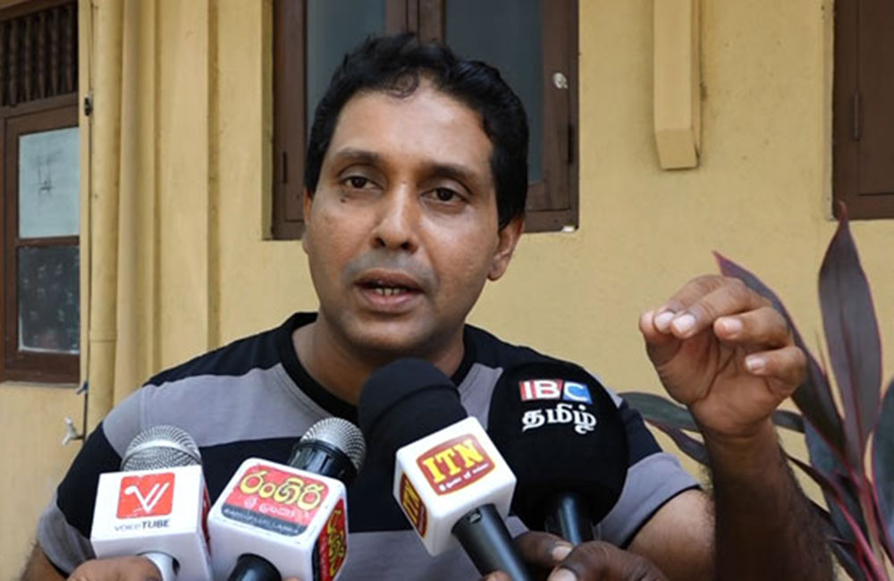 සිංහල දෙමළ මුස්ලීම් අන්තවාදීන් සියල්ලන්ම ගෝඨාභය ළඟ !