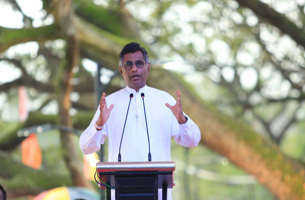 කුරුණෑගල උපායමාර්ගික නගරයක් කරන්න : මිලියන 10000ක් සූදානම් - පාඨලී