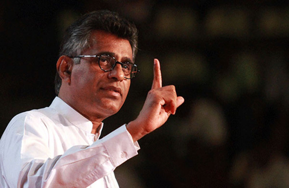 රනිල්ට ඉල්ලා අස්වෙන්නැයි චම්පික කියයි !