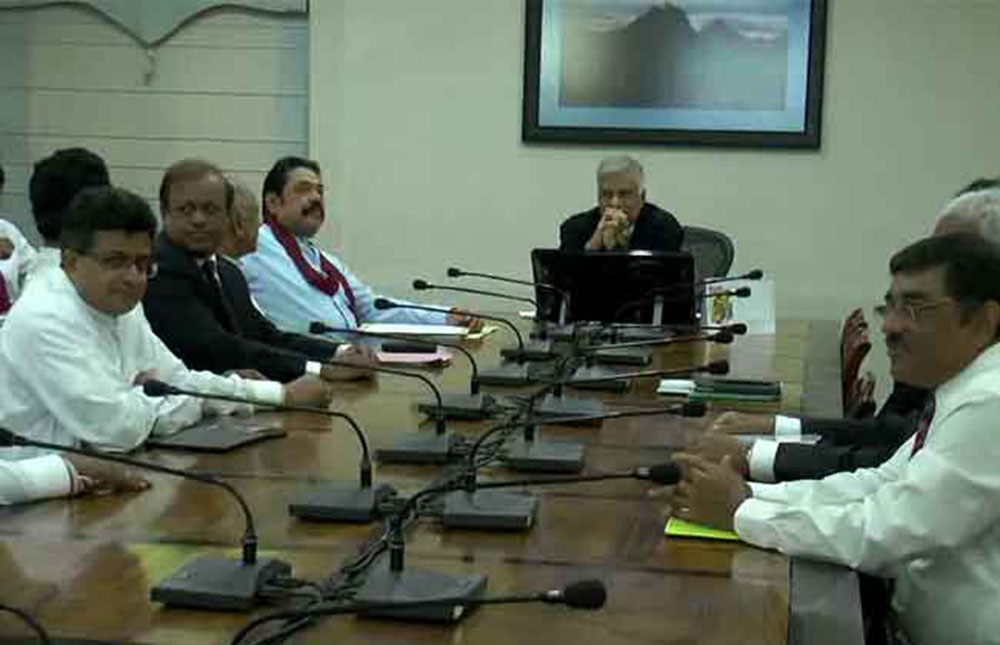 රනිල් - මහින්ද සාකච්ඡා සාර්ථකයි !