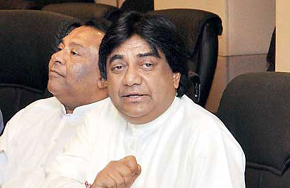 එස්.බී - ඩිලාන් ශ්‍රිලනිප තනතුරුවලින් ඉවත් කරයි : විනය පියවර ගැනීමටත් සූදානම් !