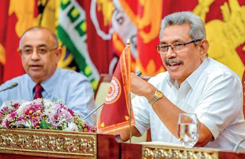 ජනතාව ගොනාට අන්දවන්නේ : පීබී ද ? ගෝඨාභය ද ?