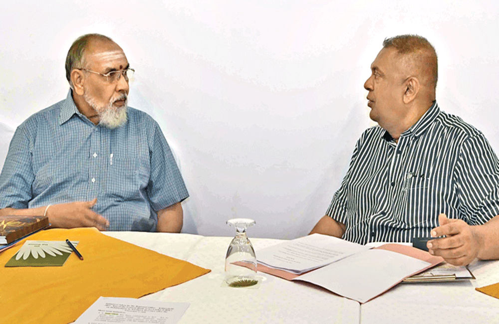 උතුරේ ආර්ථිකය නංවන්න : ඇමති මංගල - විගී සාකච්ඡා