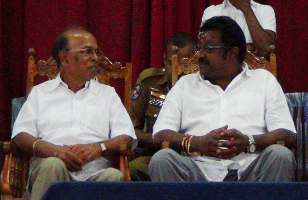 විශ්වාසභංගයදා "ඇබ්සන්ට්" මන්ත්‍රීලා වැඩිවන ලකුණු ! : තොණ්ඩා - මුත්තු දැනටමත් ඇබ්සන්ට්