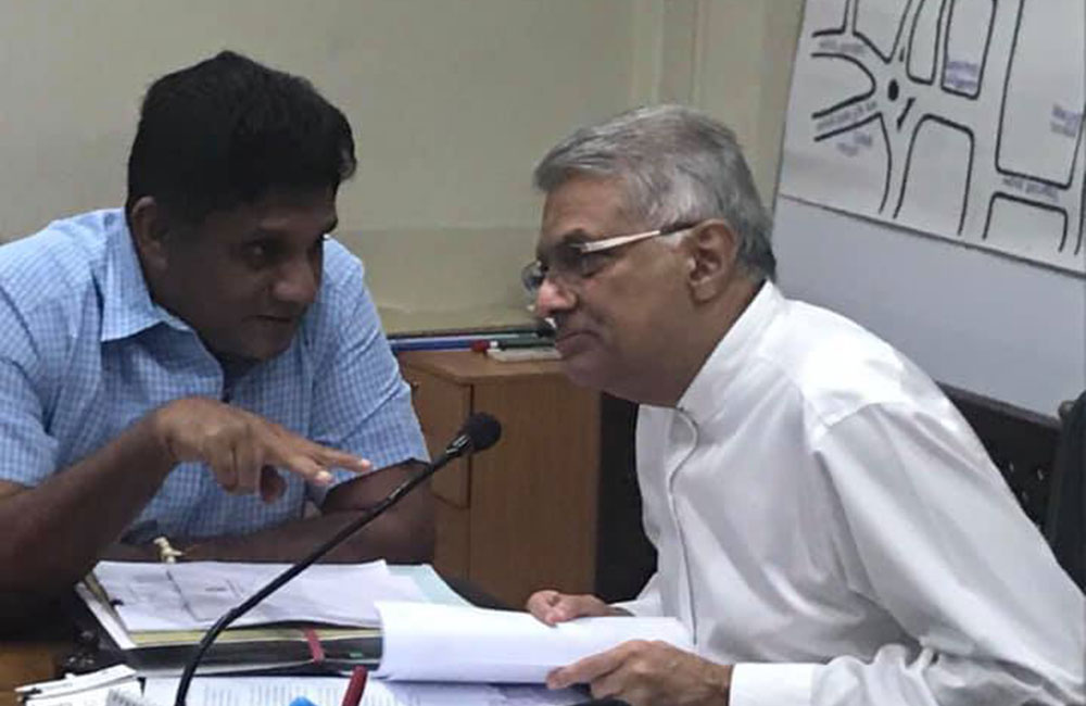 රනිල් - සජිත් අතර ඉරිදා විශේෂ හමුවක්