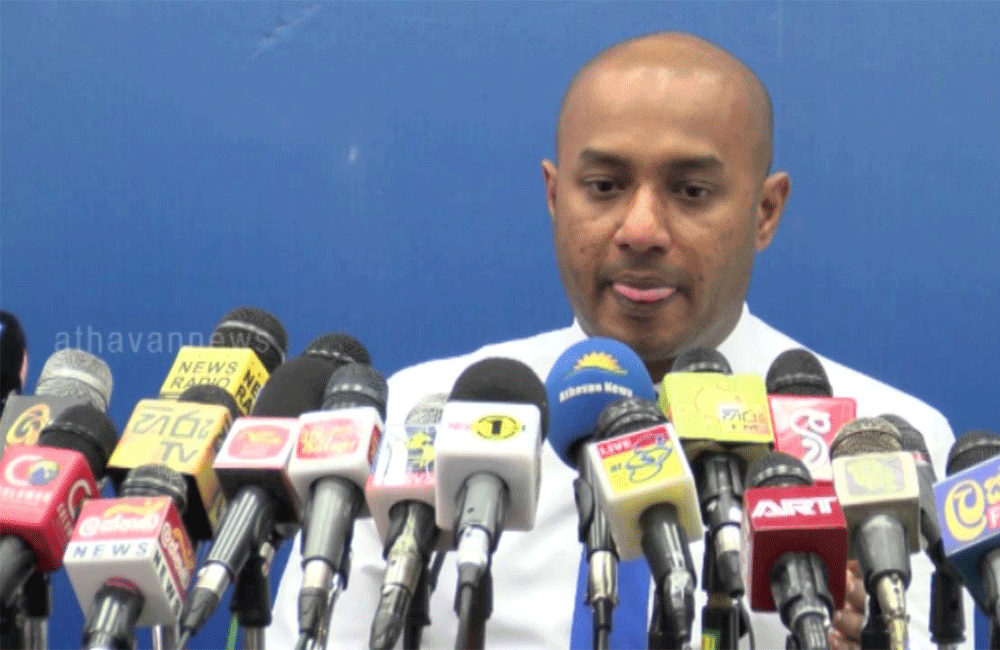දුමීගෙත් රතු කට්ට පනී : දුම්මල වරම ගන්න - ඔන්න මෙන්න