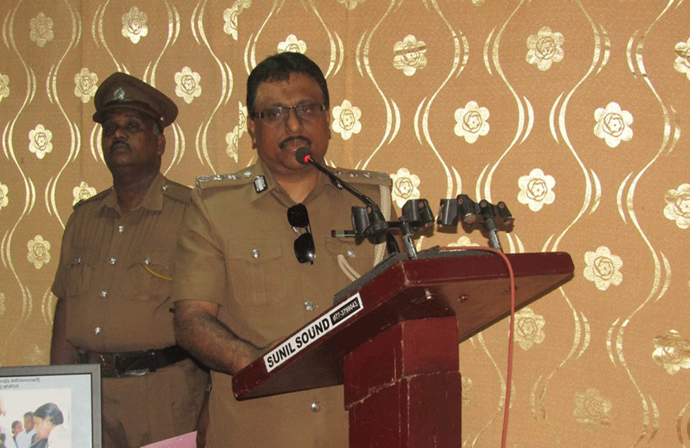 වැලිකඩ ඝාතනයේ සැකකාර එමිල් රංජන් අනිවාර්ය නිවාඩු යවයි