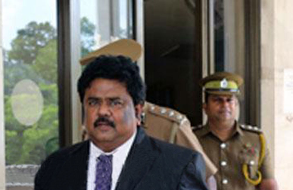 ලබන සතිය අවසන් වන තුරු කිසිවෙකු එල්ලන්නේ නෑ : බන්ධනාගාරයෙන් පොරොන්දුවක් !