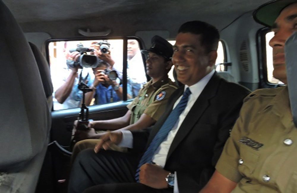 ජොනීගේ ඊළඟ නඩුව : දෙසැම්බර් 14 සිට විභාගයට !