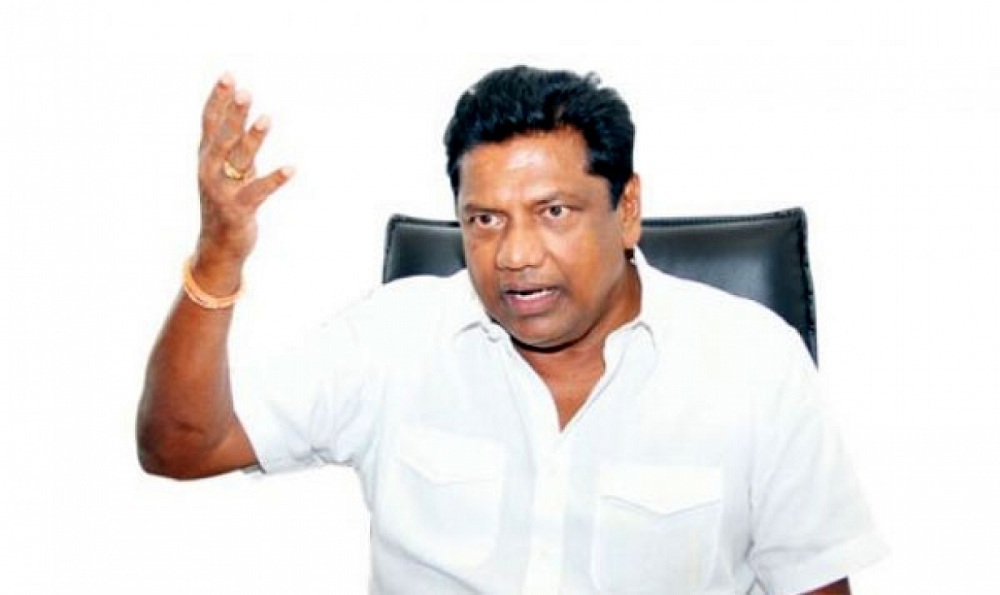 සිරිසේනට අපේක්ෂකත්වය දෙනවාට : වෙල්ගමගෙන් දැඩි විරෝධයක් !