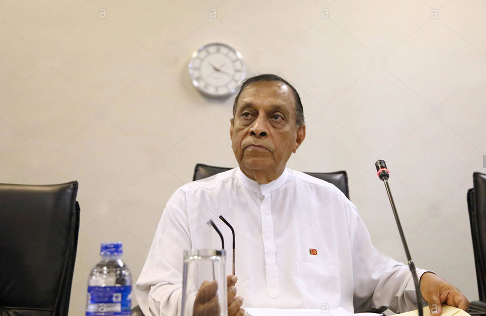 කතානායක කරූට ජාතික තලයේ මඩක් : නිල නිවේදනය මෙන්න !