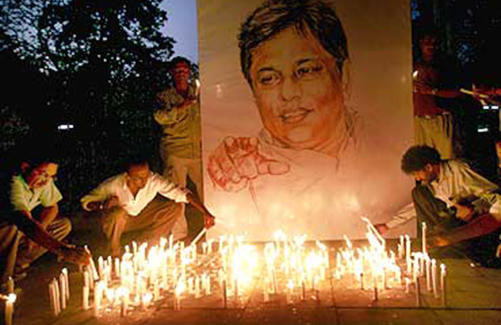 ලසන්ත ඝාතනයට යොදා ගත් ගිනි අවිය ගැන තොරතුරක් !