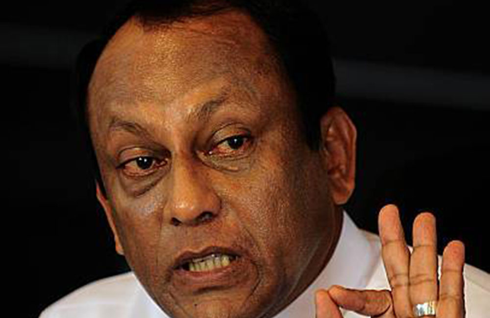 ලක්ෂ්මන් යාපාට අල්ලස් කොමිසමෙන් නඩු