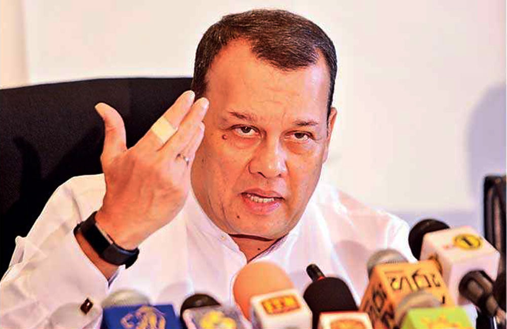 හින්දු පුවත්පතට තොරතුරු දුන්නේ කවුද : විමර්ශනයක් අවශ්‍යයි - මහින්ද 