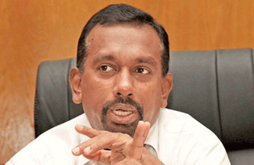 සිරිසේනගේ අළුත් කොමිසම : එජාප ඇමති 10 කට එරෙහිව - මහින්දානන්ද