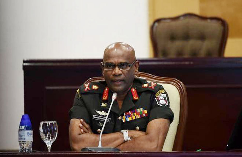 මාධ්‍යවේදීන් පැහැරගෙන චෝදනා ඇති බුලත්වත්ත : දැන් හමුදාපති ළඟ !