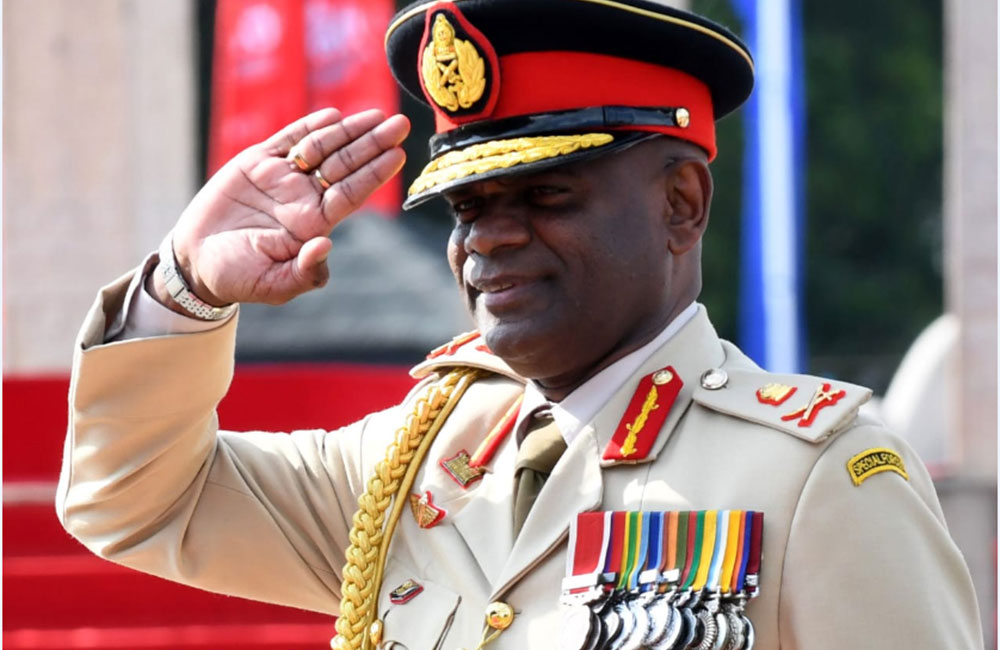 බය නැතුව දරුවන් පාසල් එවන්න : හමුදාපති දන්වයි