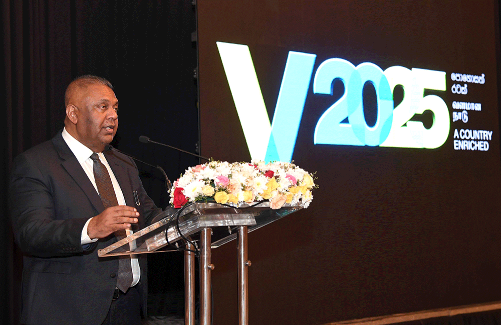 අපේ අපේක්ෂාව 2020 දී නව ව්‍යාවසායකයන් ලක්ෂයක් : ඇමති මංගල කියයි