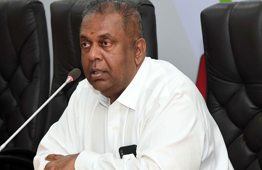 ඇමතිගේ හිතුමතේට දැන් බදු සහන දෙන්න බෑ- මංගල