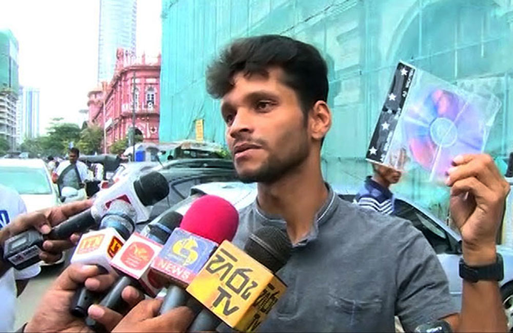 නාමල් කුමාර අළුත් රංගනයකට!