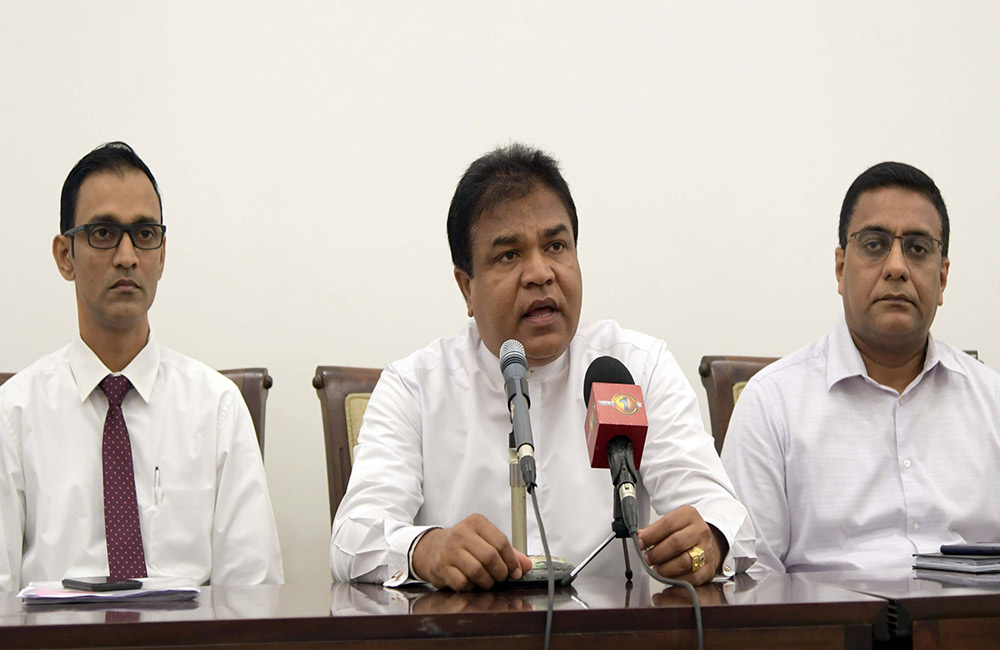 හිඟයකින් තොරව ගෑස් සූදානම් : සමාගම් සහතික වෙයි !