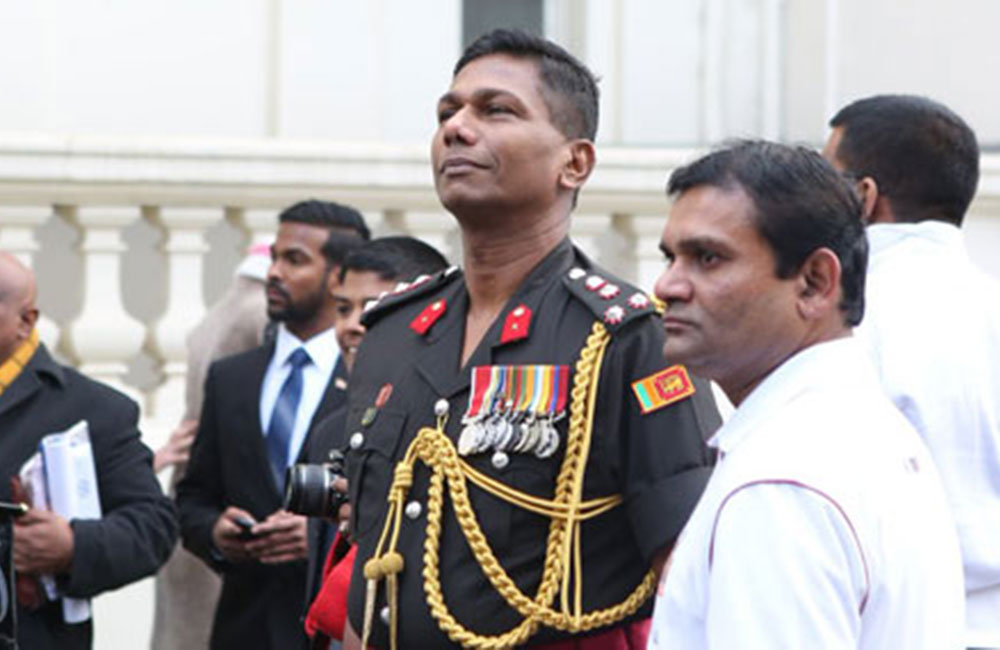 බ්‍රිතාන්‍යයේදී චෝදනා ලද බ්‍රිගේඩියර් ප්‍රියංක චීනයට !