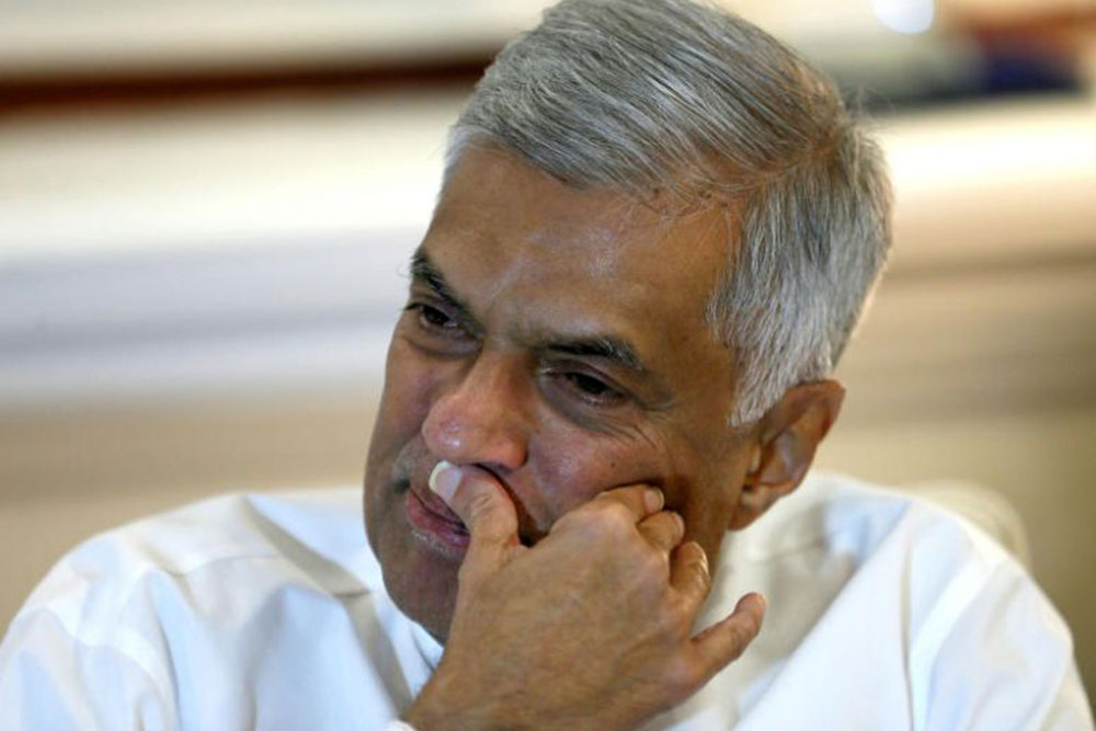 රනිල් ඉවත් වෙන්න : එක්සත් නීතිඥ සංගමය ඉල්ලයි !