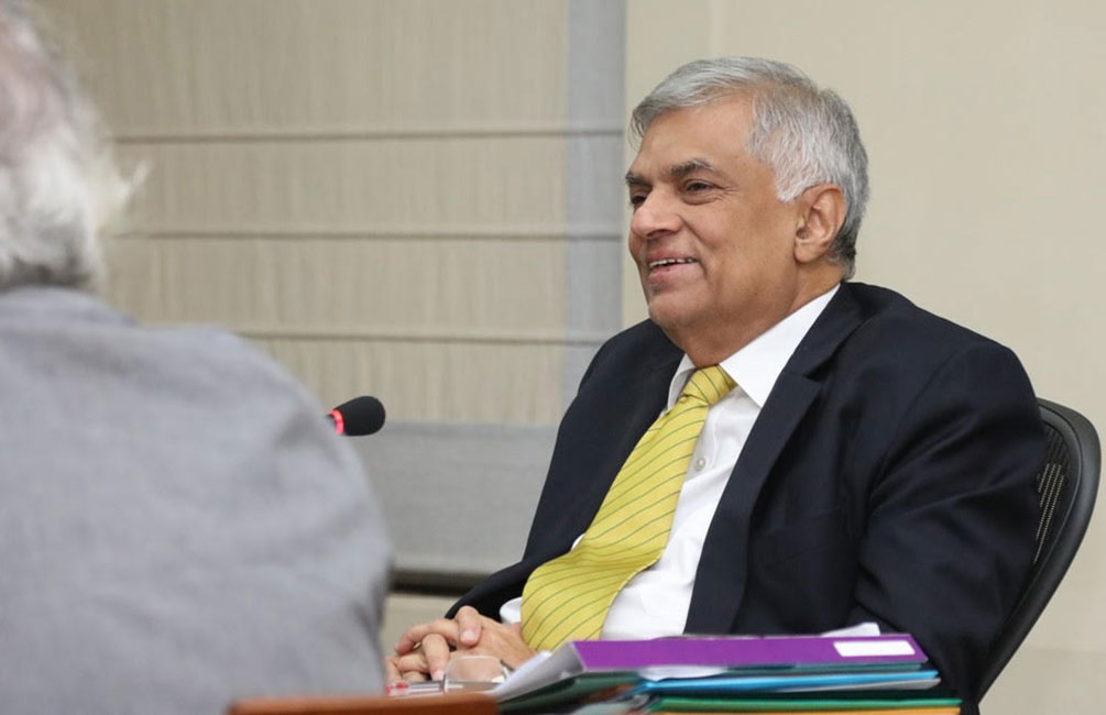 සිරිසේනගේ වර්ජනයට : අගමැතිගෙන් තද ප්‍රතිචාරයක් !