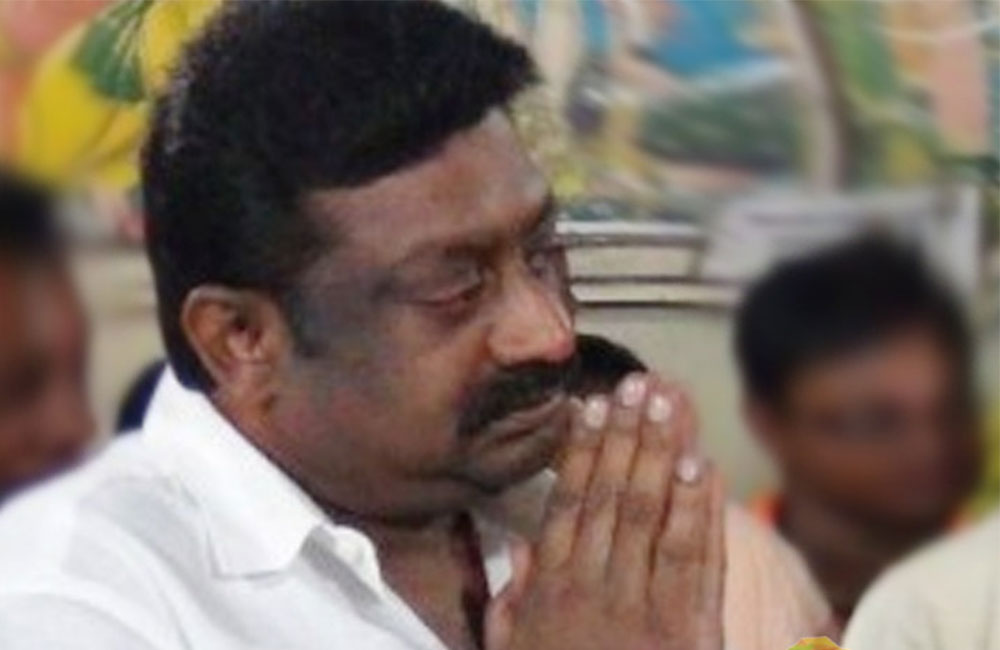 තොණ්ඩමන් වැට උඩ : වැඩි බර සජිත්ට !